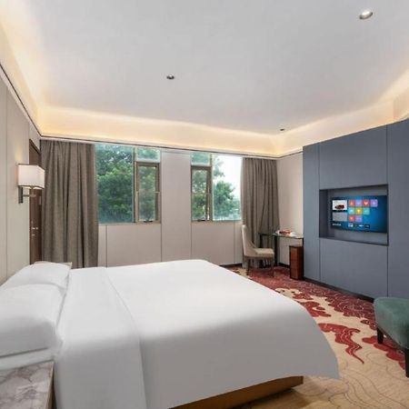 Mizparton Hotel South Qianjin Road Heshan  Exteriér fotografie